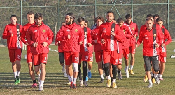 Eskişehirspor'da 9 Futbolcu Çin Virüsüne Yakalandı