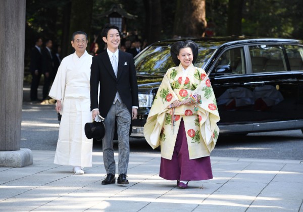Japon Prensesi Aşkı İçin Tacından Vazgeçti