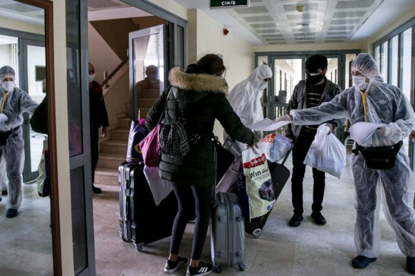 Bilim Kurulu Üyesi: 14 Günlük Karantina Süresi 21 Güne Çıkabiliyor