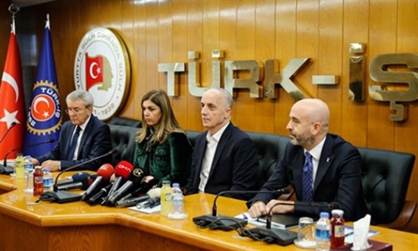 Türk-İş Hak-İş ve DİSK'ten Ortak Asgari Ücret Açıklaması