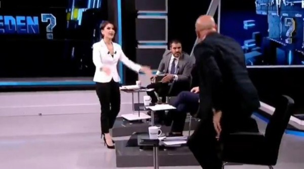 CHP'li Aksünger ve Serkan Toper Canlı Yayında Kavga Etti