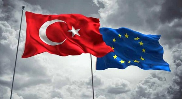 AB Liderler Zirvesi Öncesindeki Toplantıda Türkiye'ye Yaptırım Sinyali