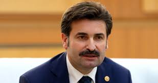 Ayhan Sefer Üstün'ün Evine Silahlı Saldırı