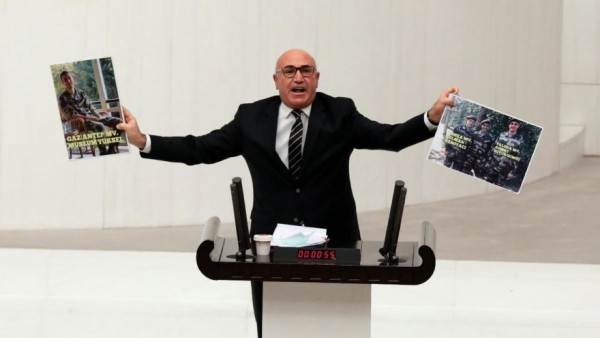 AKP'li Vekillerin Bedelli Askerlik Ücretini Millet Ödedi