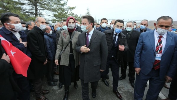 Babacan Erdoğan'a '28 Şubatçıların Gemisindesiniz' Dedi