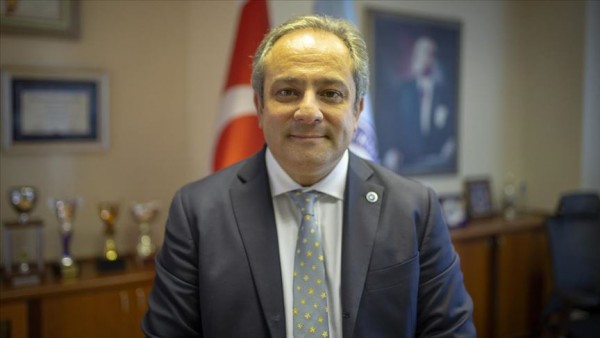Toplum Bilimleri Kurulu Üyesi İlhan'dan Yılbaşında Karantina Çağrısı