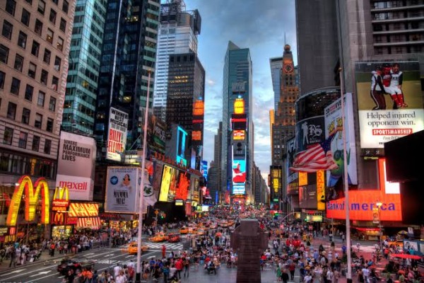 New York Tamamen Karantina Altına Alınabilir