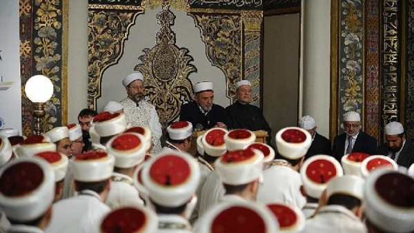 Koyun Can Kasap Et Derdinde: 17 Bin İmam Diyanet'e Dava Açıyor