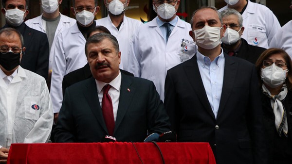 Fahrettin Koca Gaziantep'teki Patlamanın Sebebini Açıkladı