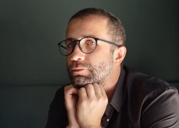 Ünlü Senarist Alper Alpözgen Arkadaşının Evinde Ölü Bulundu