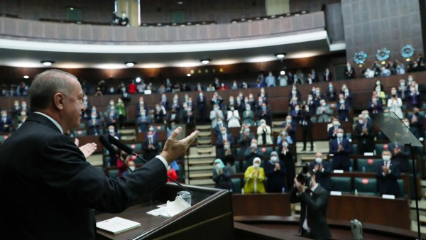 AKP Grup Toplantısına Katılacaklara Test Zorunluluğu