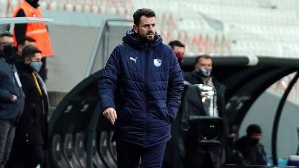 Erzurumspor Teknik Direktörü Hüseyin Çimşir'in Görevine Son Verildi