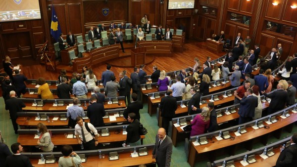 Kosova'da Parlamento Seçimlerinin Yenilenmesi Kararı Alındı