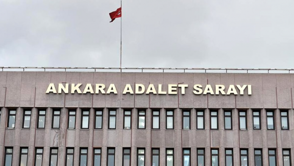 Çıplak Arama İddialarını Ortaya Atanlar Hakkında FETÖ Soruşturması