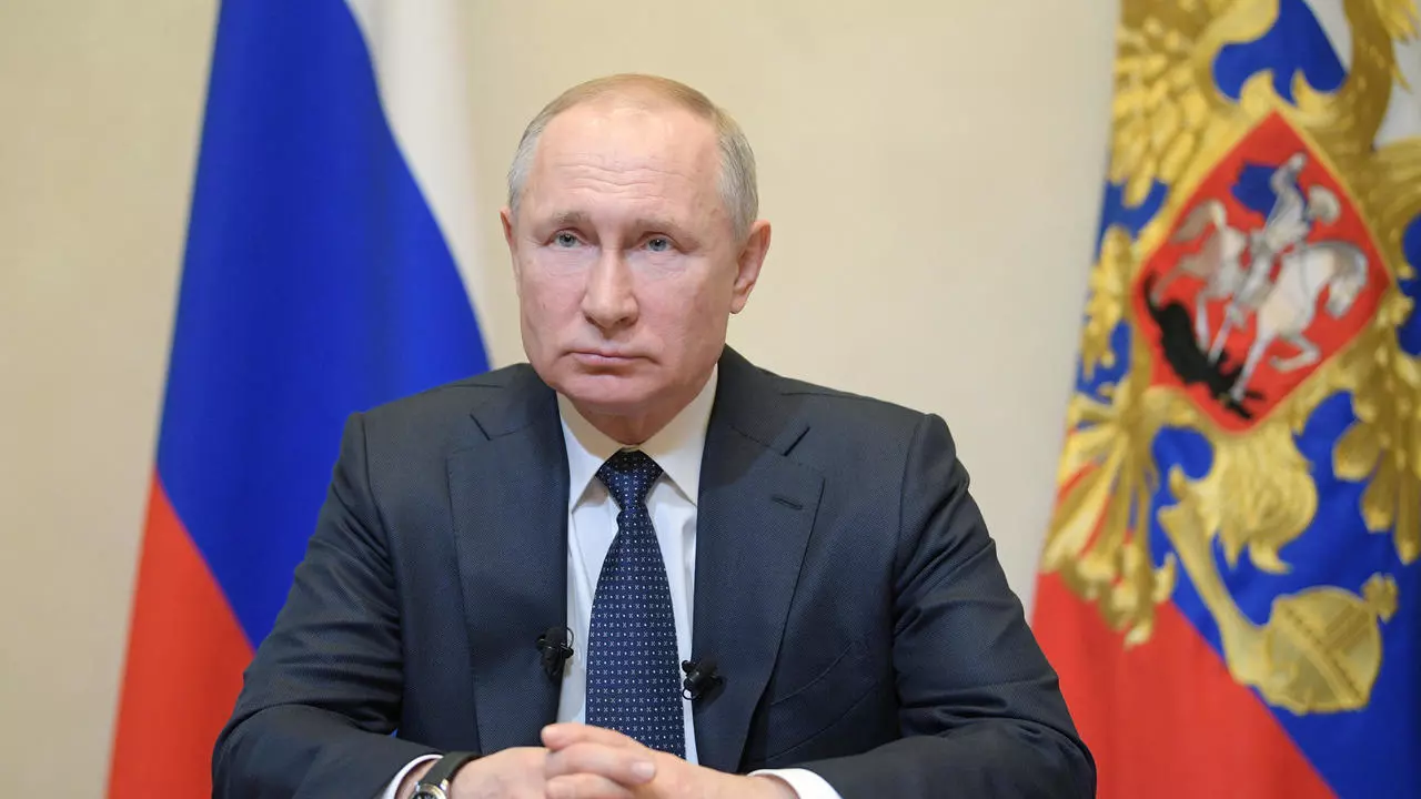 Putin'den Ömür Boyu Dokunulmazlık İmzası