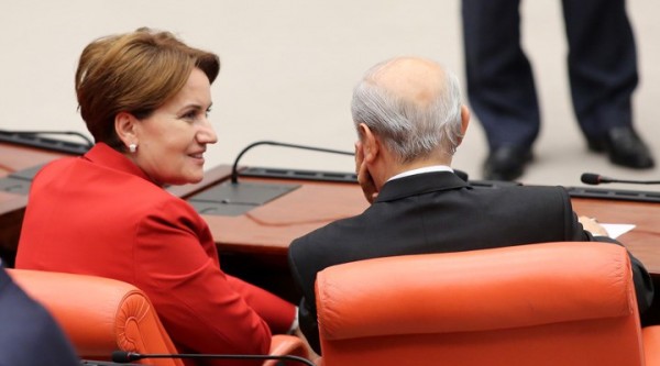 Akşener Bahçeli'nin Çağrısını Tiye Aldı: Evime Dönüyorum