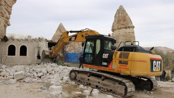 Kapadokya'da Belediye Başkanının Oğluna Ait Restoran Yıkıldı