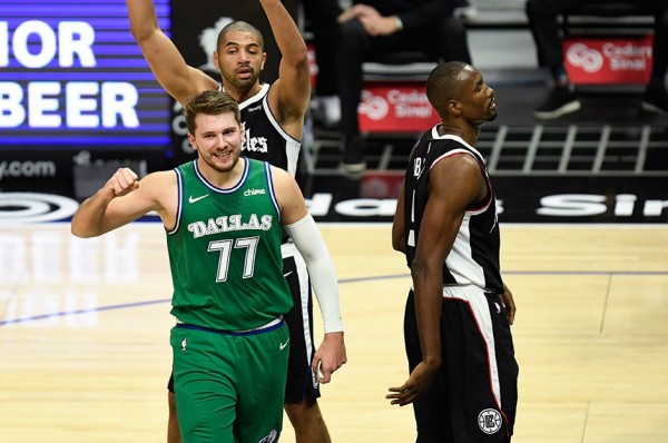 NBA'de Tarihi Gece