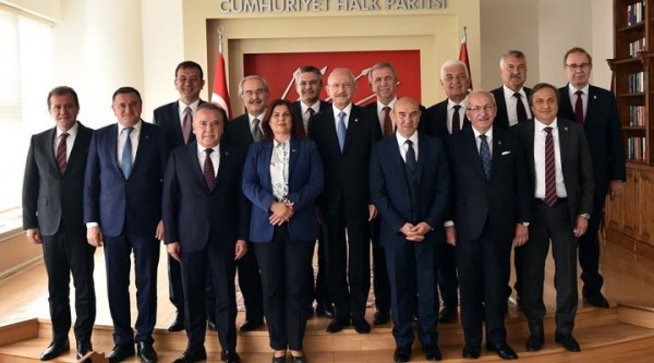 CHP'li Belediyelerin Tamamı 3100 Lira Net Asgari Ücret Verecek