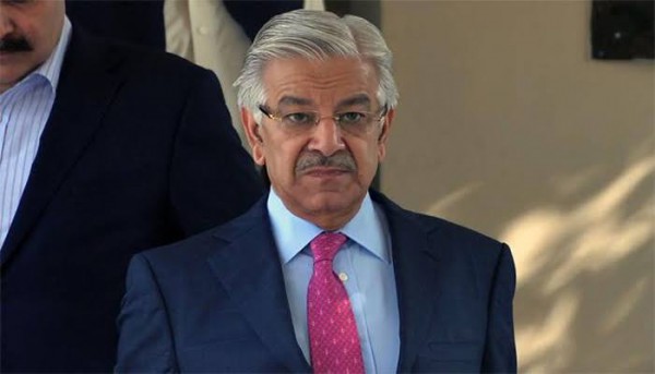 Eski Pakistan Savunma Bakanı Yolsuzluk Suçlamasıyla Gözaltında