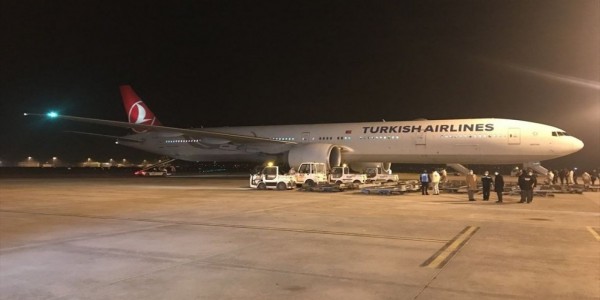 Çin Aşısı Haftalar Süren Yolculuğunu Tamamlayarak Türkiye'ye Ulaştı