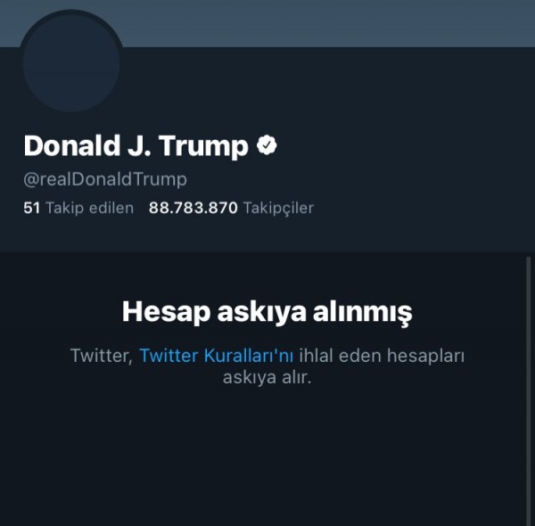 Twitter Trump'ın Hesabını Askıya Aldı