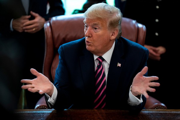 YouTube Trump'ın Hesabını En Az Bir Hafta Askıya Aldı
