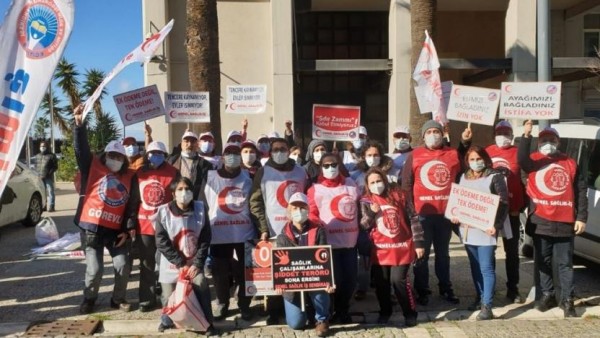 Memurun Düşük Zam Eylemine Polis Engeli