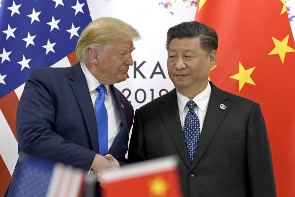 Trump Çinli Şirketlere Yeni Yaptırım Kararlarını Açıkladı: Xiaomi de Kara Listeye Girdi