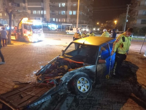 Muğla'da Zincirleme Kaza: 1 Ölü, 5 Yaralı