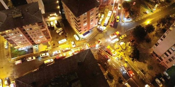 Kadıköy'de Bir İş Yerinde Patlama Meydana Geldi