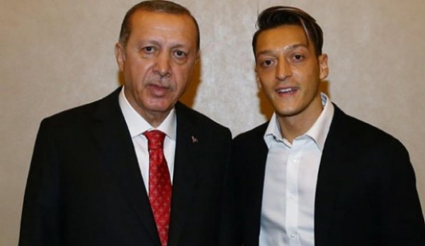 Mesut Özil Transferinde Devreye Erdoğan mı Girdi