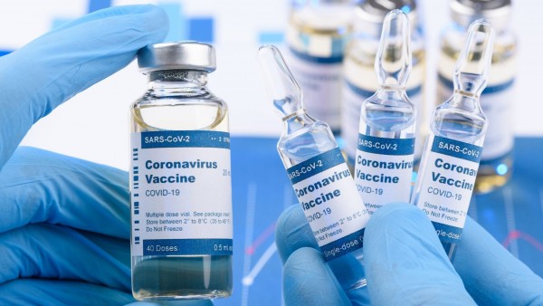 Brezilya'da CoronaVac ve AstraZeneca Aşıları Acil Kullanım Onayı Aldı