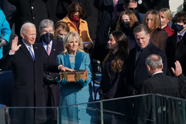 ABD'nin 46. Başkanı Joe Biden, Yemin Ederek Göreve Başladı