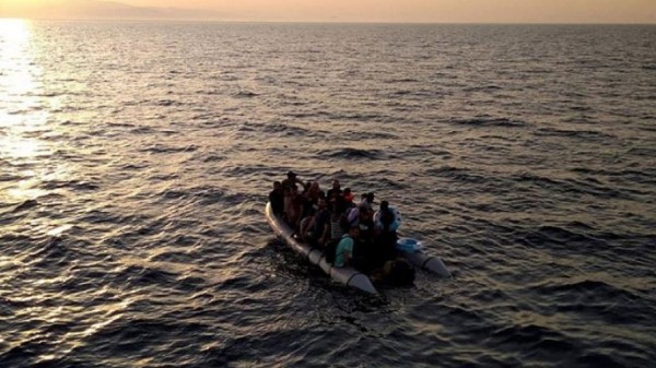 Akdeniz'de Göçmen Teknesi Battı, Onlarca Kişi Hayatını Kaybetti