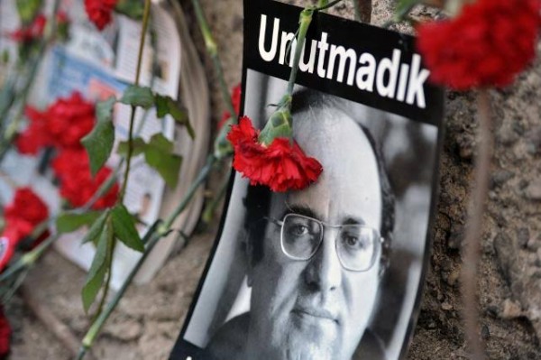 Gazeteci Uğur Mumcu Katledilişinin 28. Yıldönümünde Anıldı