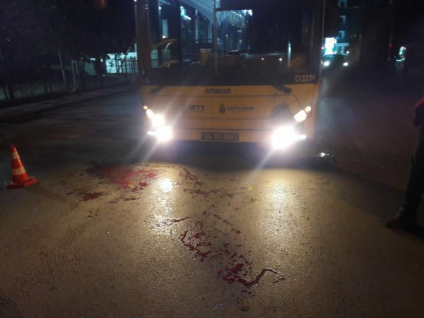 İki Gündür İETT Otobüslerine ve Şoförlerine Saldırı Gerçekleşiyor