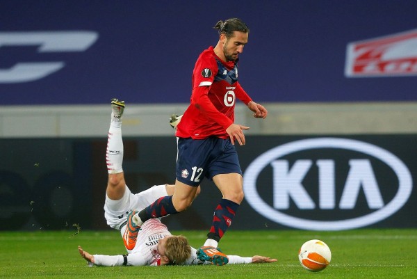 Yusuf Yazıcı Fransa'da Ayın Futbolcusu Seçildi