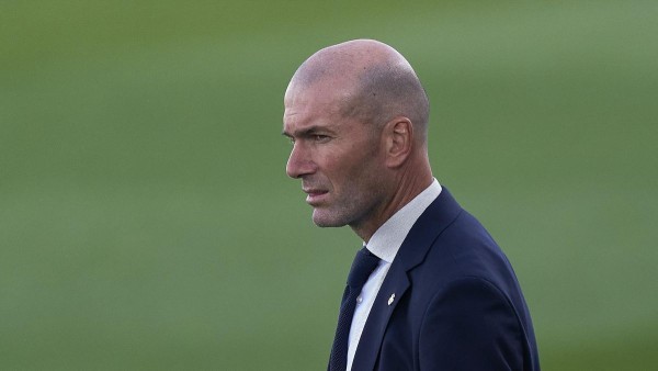 Zinedine Zidane Çin Virüsü'ne Yakalandı