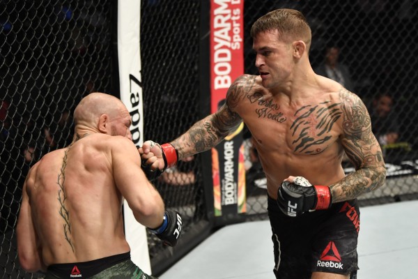 1 Yıl Sonra Ringe Dönen McGregor Nakavt Oldu