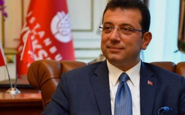 İBB'den İhtiyaç Sahibi 1519 Öğrenciye 379 Bin TL Burs Yardımı