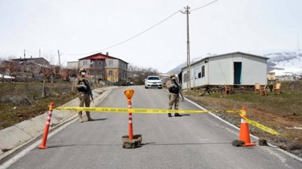 Balıkesir'de Bir Mahalle Karantinaya Alındı
