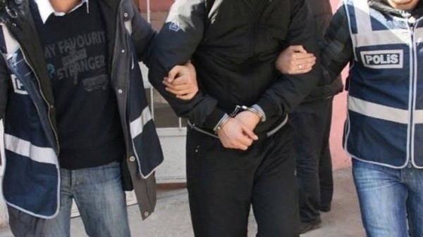 İstanbul'da Tapu Dairesine Rüşvet Operasyonu: 25 Kişi Tutuklandı