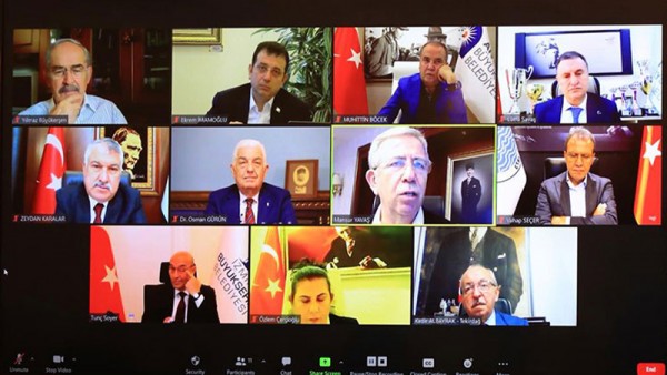 CHP'li 11 Büyüşehir Belediye Başkanından Yoksulluk Çağrısı