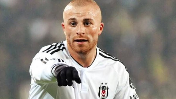 Gökhan Töre'den Beşiktaş'a Kötü Haber 