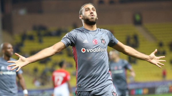 Cenk Tosun Tekrardan Beşiktaş'ta 