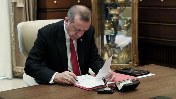 Hazine ve Maliye Bakanı Yardımcıları Görevden Alındı