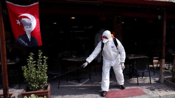 Son 24 Saatte Çin Virüsü: 128 Can Kaybı, 6 Bin 562 Yeni Vaka