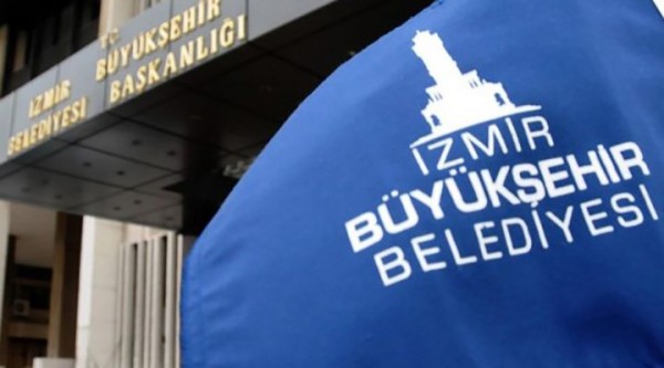 İzmir Büyükşehir Belediyesi Uyardı: Zorunlu Olmadıkça Evden Çıkmayın