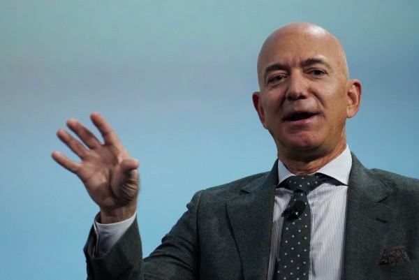 Bezos, Amazon CEO'luğundan Ayrılıyor